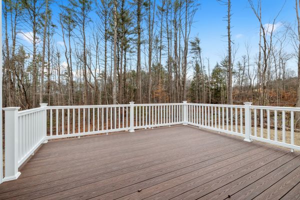Deck Rail Repair in Ashburn